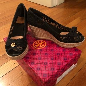 Tory Burch Black and Tan Lace Wedges